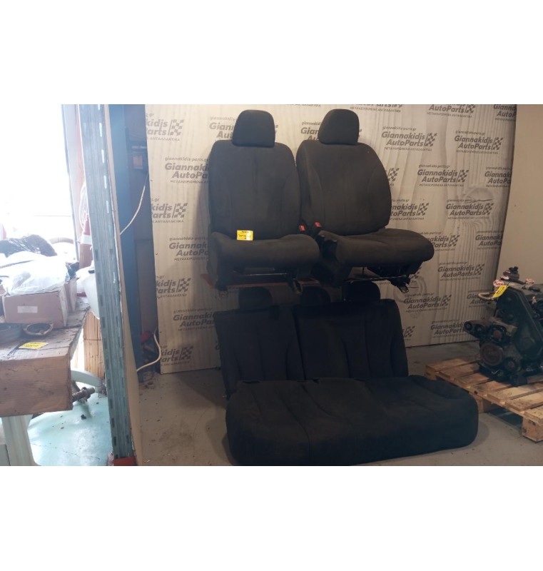 Σαλονι Nissan Tiida 2007-2010