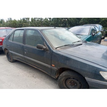 Ολόκληρο Αυτοκίνητο Peugeot 306 1993-1996  