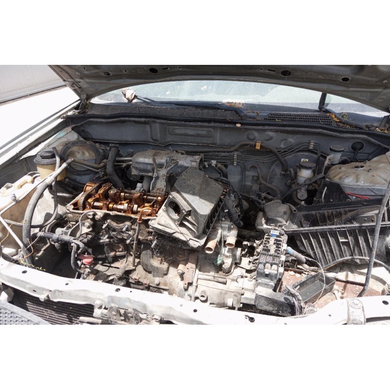 Ολόκληρο Αυτοκίνητο Nissan Almera 2000-2006  