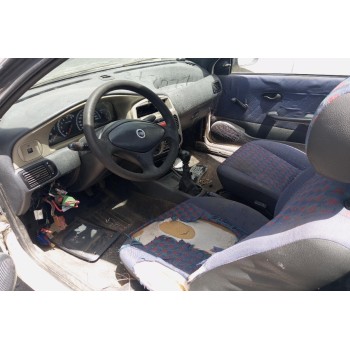 Ολόκληρο Αυτοκίνητο Fiat Strada 2003-2006  