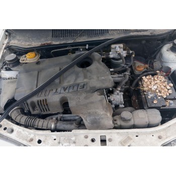 Ολόκληρο Αυτοκίνητο Fiat Strada 2003-2006  