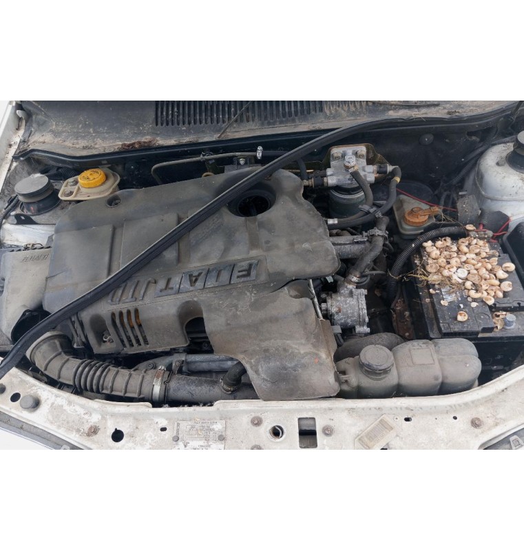 Ολόκληρο Αυτοκίνητο Fiat Strada 2003-2006  