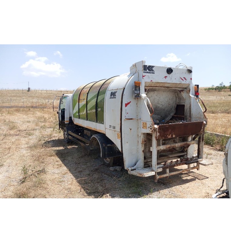 Ολόκληρο Αυτοκίνητο Isuzu NQR Απορυματοφορο 1993-2000