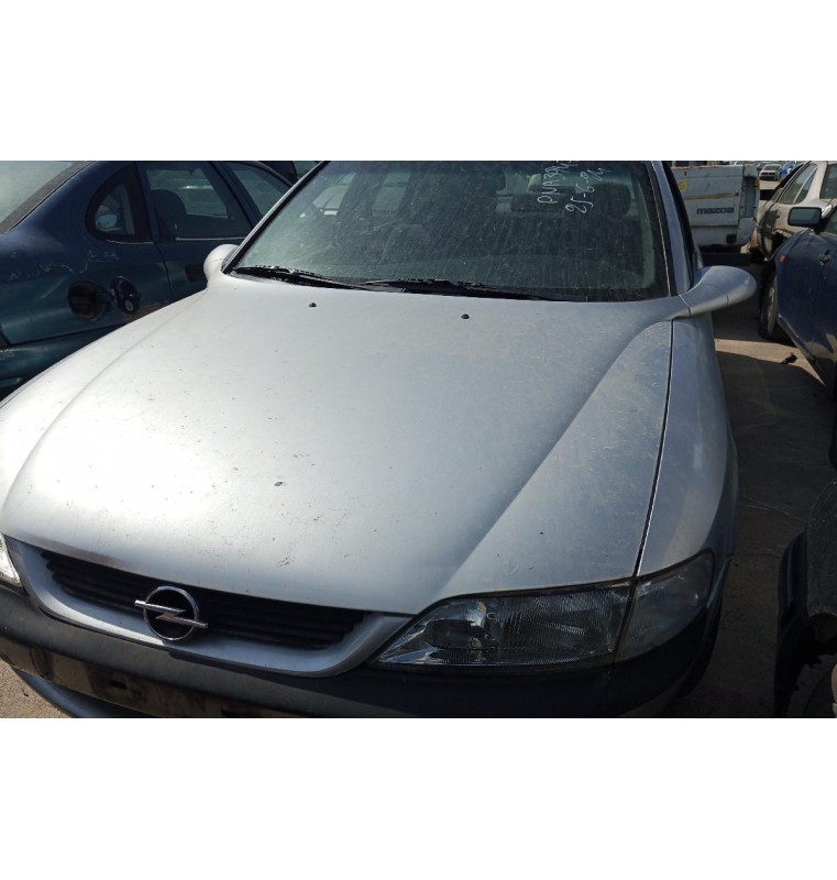 Ολόκληρο Αυτοκίνητο Opel Vectra Β 1996-1998