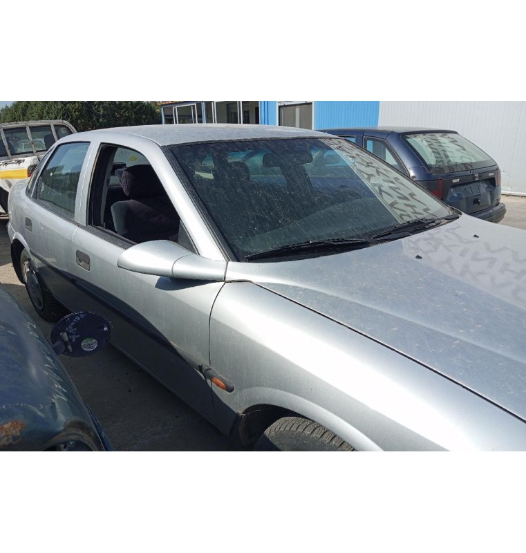 Ολόκληρο Αυτοκίνητο Opel Vectra Β 1996-1998