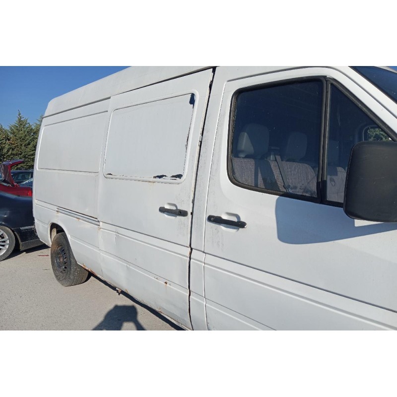 Ολόκληρο Αυτοκίνητο Mercedes-Benz Sprinter Κωδ.Κινητηρα 611981 2000-2006