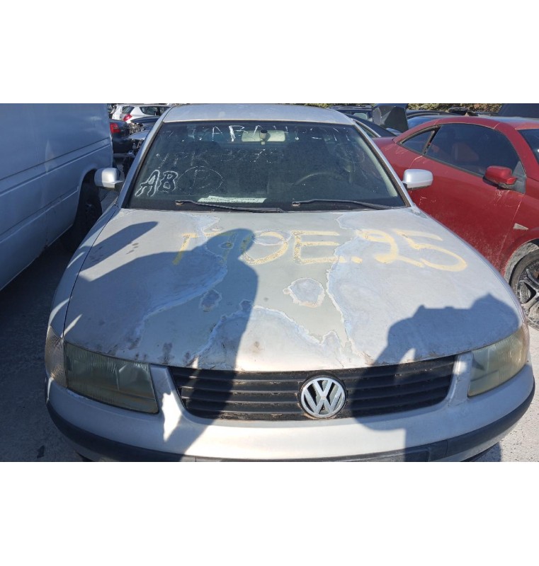 Ολόκληρο Αυτοκίνητο Volkswagen Passat Κωδ.Κινητηρα ARM 2000-2005
