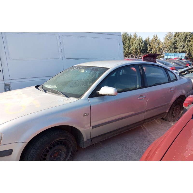 Ολόκληρο Αυτοκίνητο Volkswagen Passat Κωδ.Κινητηρα ARM 2000-2005