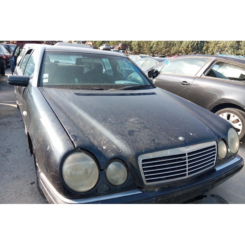 Ολόκληρο Αυτοκίνητο Mercedes-Benz E 220 Κωδ.Κινητηρα 604912 2155cc 75hp 1996-2002