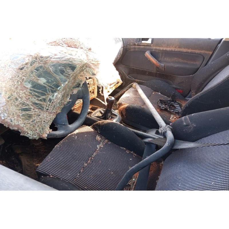 Ολόκληρο Αυτοκίνητο Volkswagen Golf IV QUATRO Κωδ.Κινητηρα AUE 2800cc 204hp 1999-2005