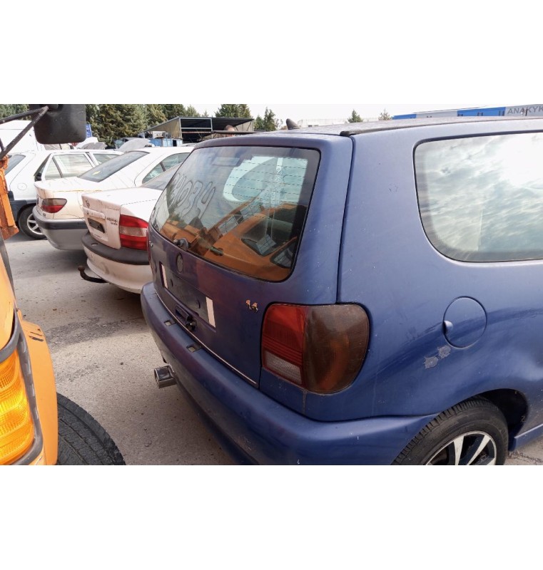 Ολόκληρο Αυτοκίνητο Volkswagen Polo Κωδ.Κινητηρα AAU 1000cc 45hp 1994-1999