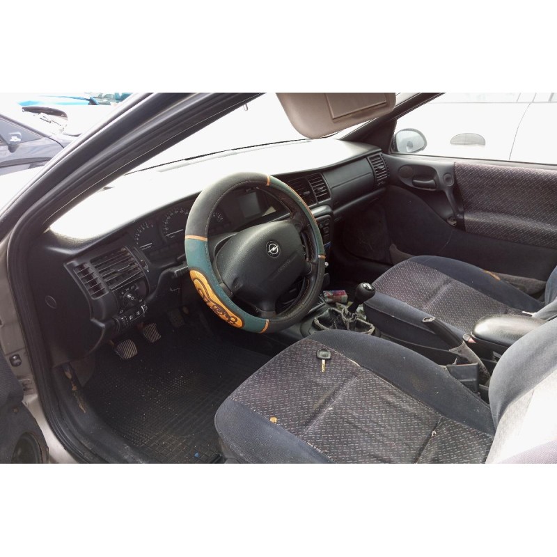 Ολόκληρο Αυτοκίνητο Opel Vectra B Κωδ.Κινητηρα X16XE 1600cc 101hp 1995-2002