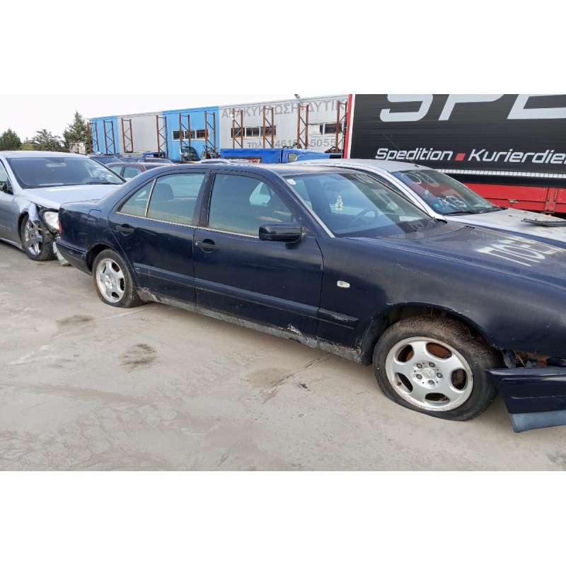 Ολόκληρο Αυτοκίνητο Mercedes-Benz W210 Κωδ.Κινητηρα 604912 2200cc 95hp 1995-1999