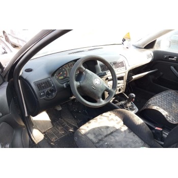 Ολόκληρο Αυτοκίνητο Volkswagen Golf IV Κωδ.Κινητηρα AHW 1400cc 75hp 1997-2005