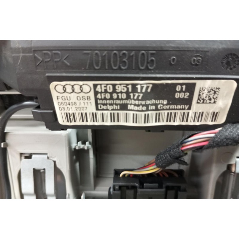 Πλαφονιέρα Audi Q7 2006-2009 4L0947135F 4F0951177