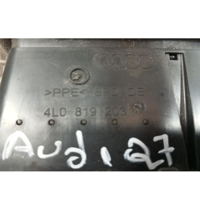 Αεραγωγός Κεντρικος Πισω Audi Q7 2006-2009 4L0819203