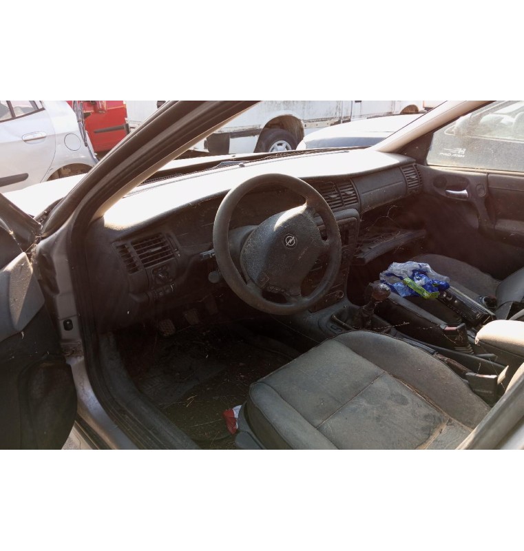 Ολόκληρο Αυτοκίνητο Opel Vectra B Κωδ.Κινητηρα X16XEL 1600cc 100hp