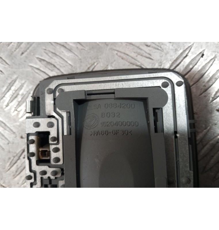 Πλαφονιέρα Εμπρος Alfa Romeo 147 2000-2004 0884200