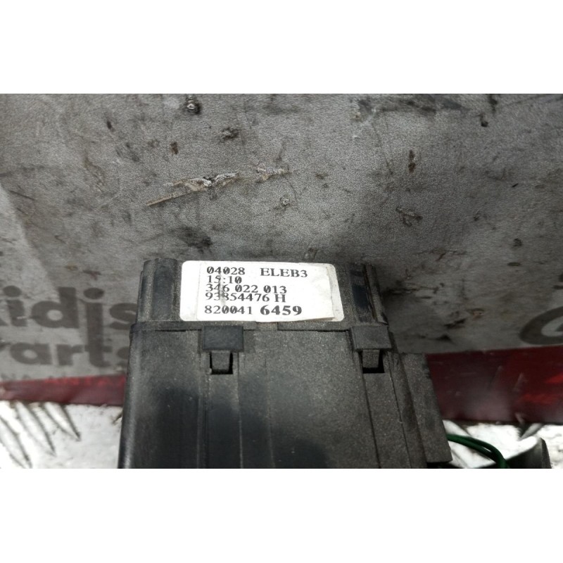 Διακόπτες Υαλοκαθαριστηρα Opel Vivaro 2002-2006  13 pins 8200416459