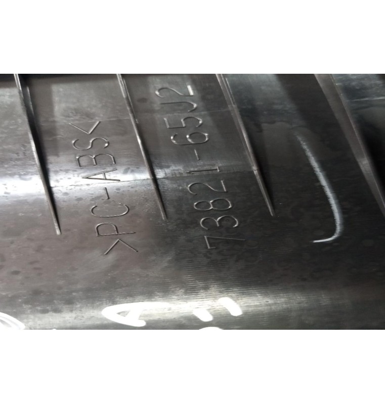 Κεντρικοι Αεραγωγόι Suzuki Grand Vitara 2008-2013 73821-65J2