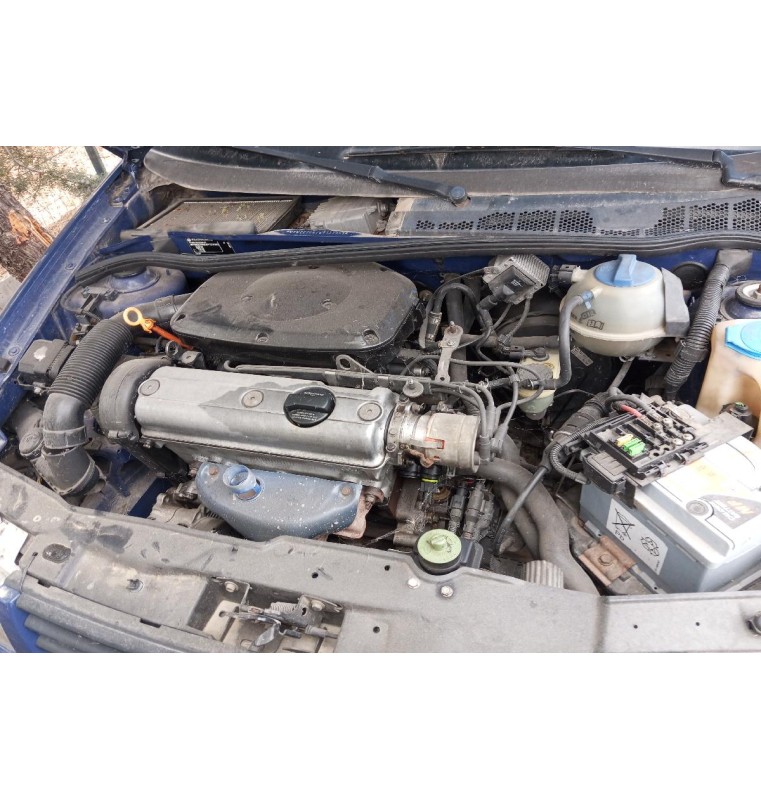 Ολόκληρο Αυτοκίνητο Volkswagen Polo Κωδ.Κινητηρα AER 1000cc 50hp 1996-1999
