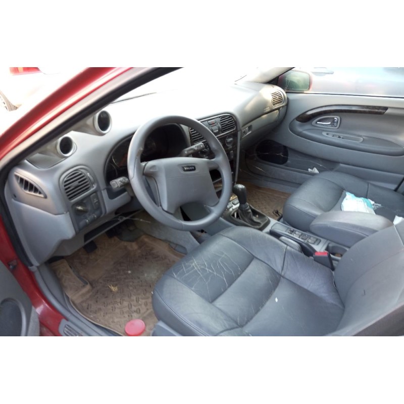 Ολόκληρο Αυτοκίνητο Volvo V40 Κωδ.Κινητηρα B4194T 1900cc 200hp 1997-2000