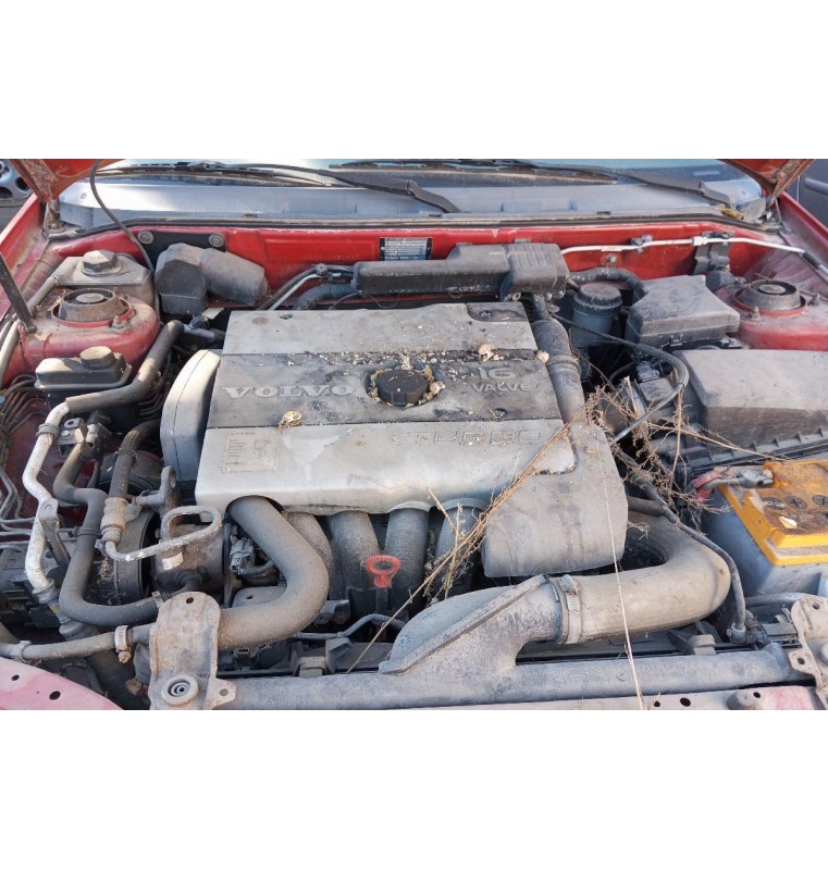 Ολόκληρο Αυτοκίνητο Volvo V40 Κωδ.Κινητηρα B4194T 1900cc 200hp 1997-2000