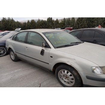 Ολόκληρο Αυτοκίνητο Volkswagen Passat Κωδ.Κινητηρα AHU 1900cc 90hp 1996-2000