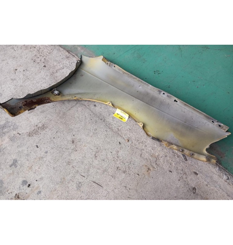 Φτερό Εμπρος Αριστερα Toyota Avensis T22 1997-2003 *