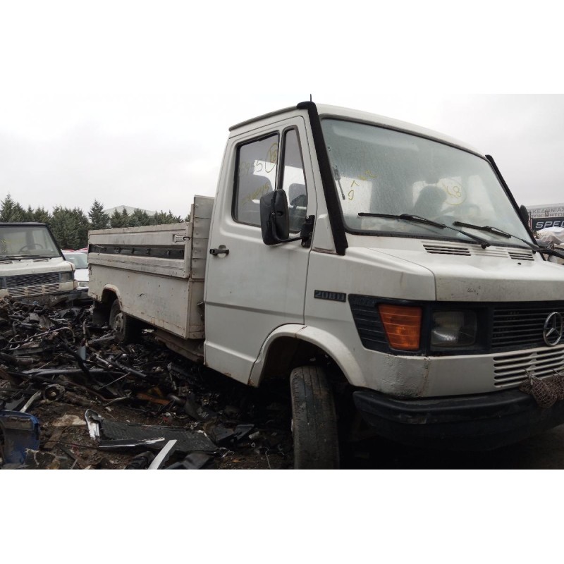 Ολόκληρο Αυτοκίνητο Mercedes-Benz T1 Κουτί (601) 208 D Κωδ.Κινητηρα OM601940 2300cc 79hp 1988-1996