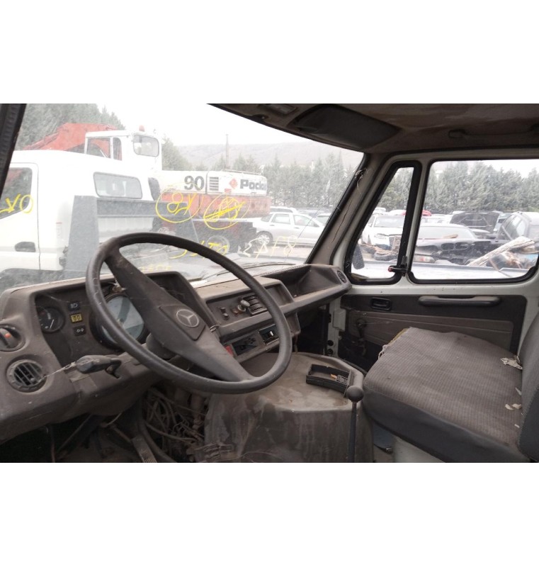 Ολόκληρο Αυτοκίνητο Mercedes-Benz T1 208 D Κωδ.Κινητηρα OM601940 2300cc 79hp 1988-1996