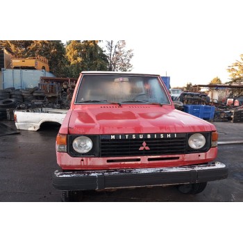 Ολόκληρο Αυτοκίνητο Mitsubishi Pajero Κωδ.Κινητηρα 4D55 2400cc 84hp 1982-1986