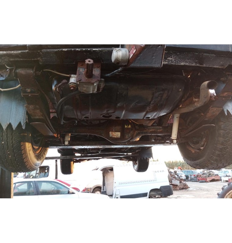 Ολόκληρο Αυτοκίνητο Mitsubishi Pajero Κωδ.Κινητηρα 4D55 2400cc 84hp 1982-1986