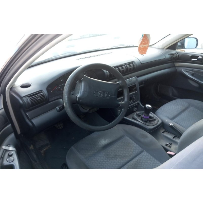 Ολόκληρο Αυτοκίνητο Audi A4 B6 Κωδ.Κινητηρα ADP 1600cc 100hp 2001-2005