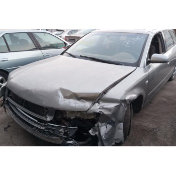 Ολόκληρο Αυτοκίνητο Audi A4 1995-2000 ΓΙΑ ΑΝΤΑΛΛΑΚΤΙΚΑ