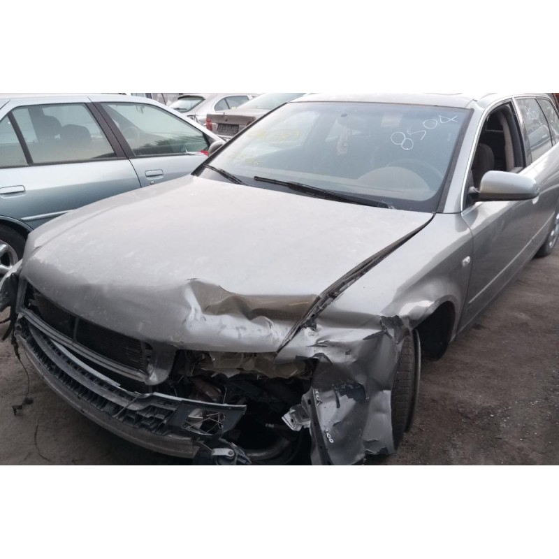 Ολόκληρο Αυτοκίνητο Audi A4 1995-2000 ΓΙΑ ΑΝΤΑΛΛΑΚΤΙΚΑ