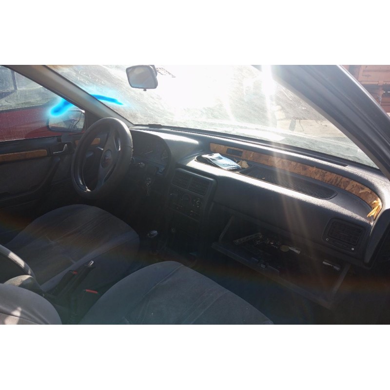 Ολόκληρο Αυτοκίνητο Rover 414 Κωδ.Κινητηρα 14K4F 1400cc 103hp 1993-1995