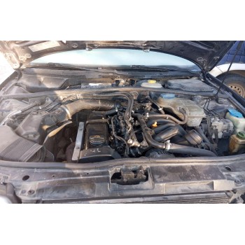 Ολόκληρο Αυτοκίνητο Audi A4 B5 Κωδ.Κινητηρα AHL 1600cc 100hp 1995-2001