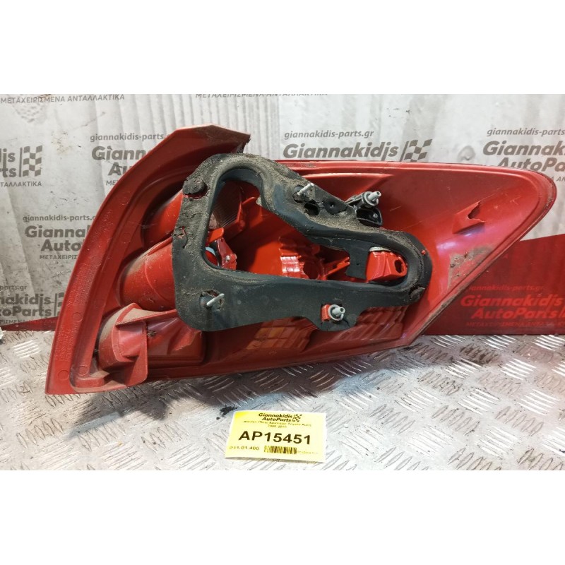 Φανάρι Πίσω Αριστερα Toyota Auris 2006-2010