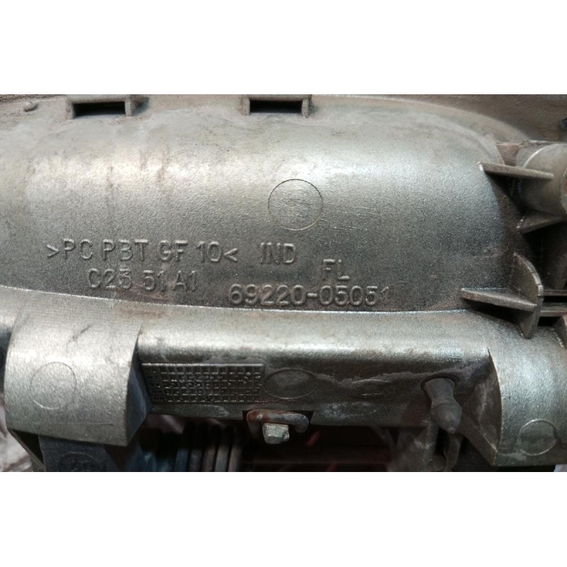 Χερούλι Εξωτερικό Εμπρος Αριστερα Toyota Avensis T22 1997-2003 69220-05051