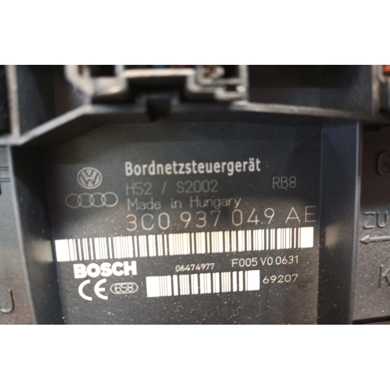 Ασφάλειες - Ασφαλειοθήκη Volkswagen Golf V 2004-2008 3C0937049AE