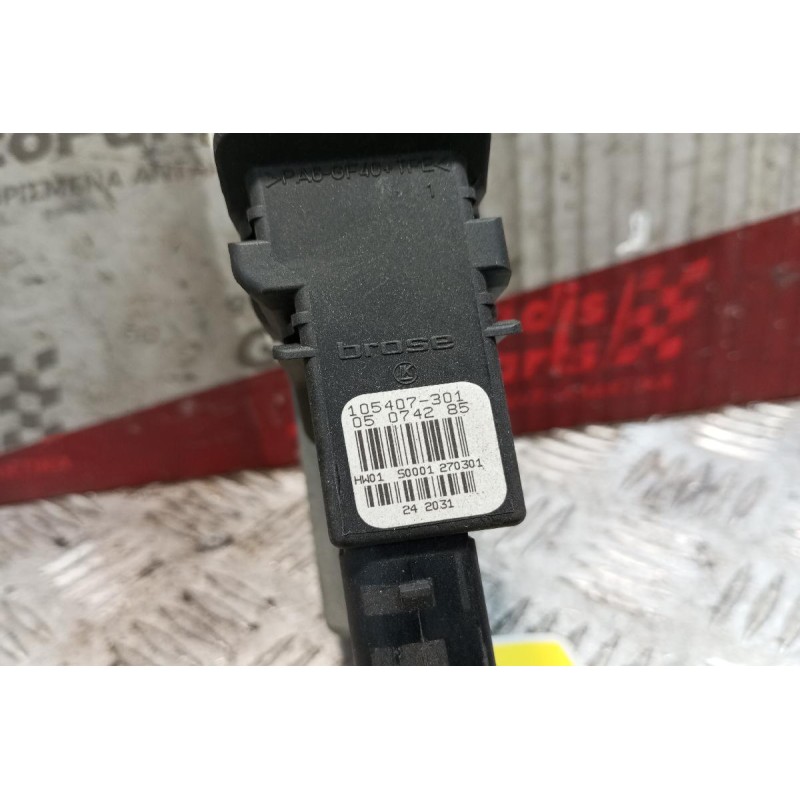 Μοτερ Παραθύρου Πισω Δεξια Volkswagen Golf IV 1998-2004 105407-301 18 pins