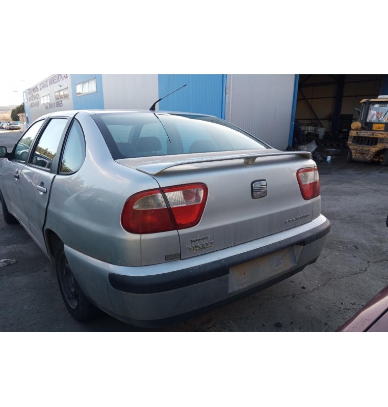 Ολόκληρο Αυτοκίνητο Seat Cordoba Κωδ.Κινητηρα APE 1400cc 75hp 2000-2002