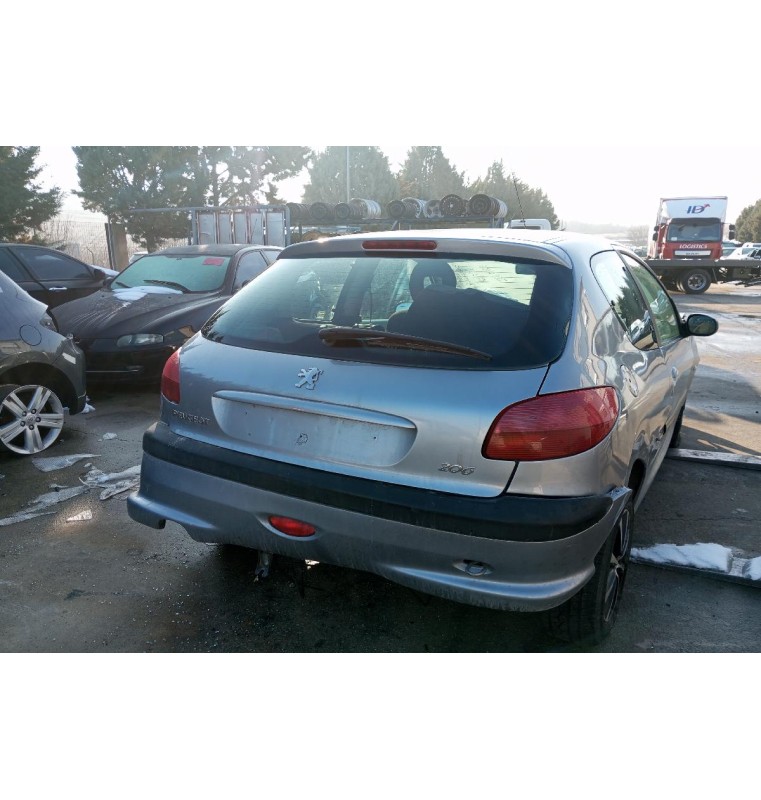 Ολόκληρο Αυτοκίνητο Peugeot 206 Κωδ.Κινητηρα KFW 1400cc 75hp 1998-2003