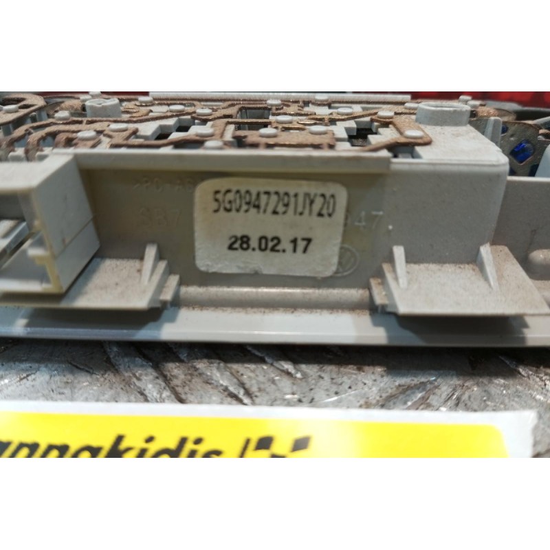 Πλαφονιέρα Πισω Volkswagen Golf VII 2013-2018 4 pins