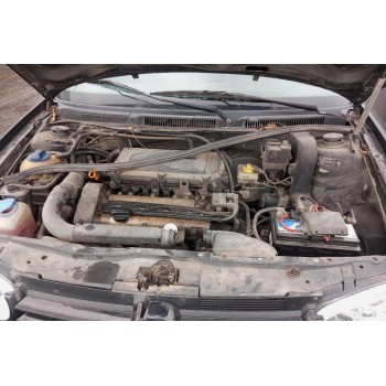 Ολόκληρο Αυτοκίνητο Volkswagen Golf IV Κωδ.Κινητηρα AXP 1400cc 75hp 1998-2004