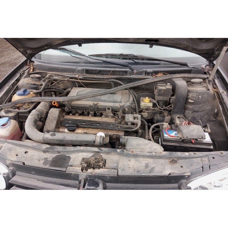 Ολόκληρο Αυτοκίνητο Volkswagen Golf IV Κωδ.Κινητηρα AXP 1400cc 75hp 1998-2004