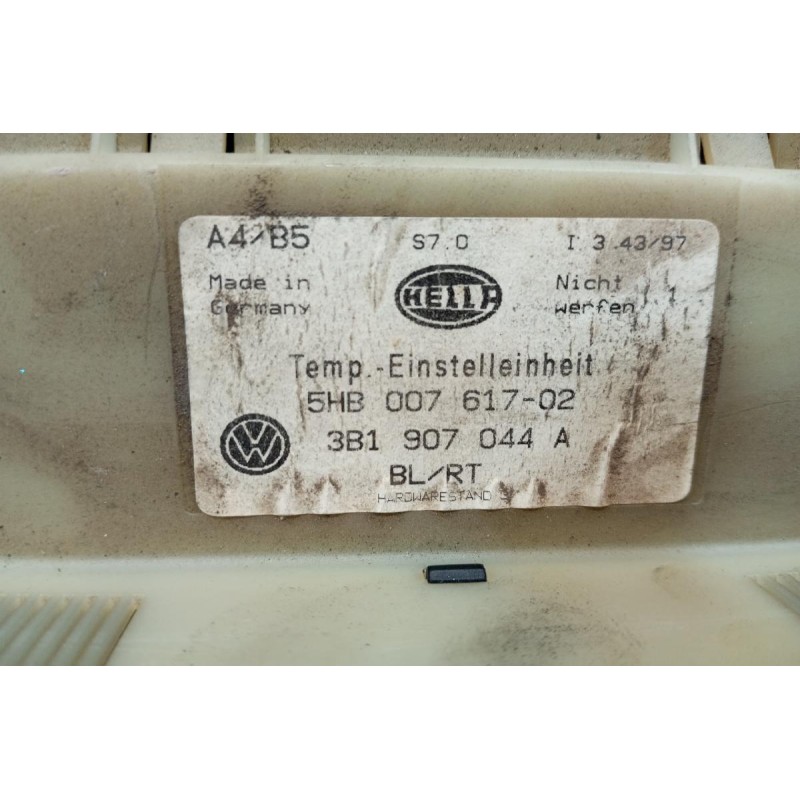 Χειριστήριο Κλιματισμού Volkswagen Passat 1997-2000 4 Φις 5HB007617-02