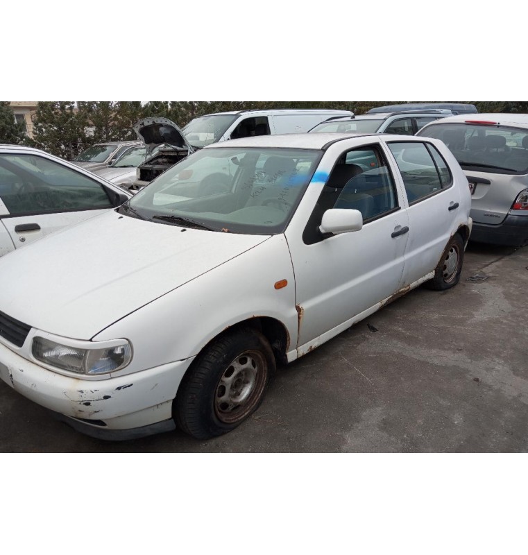 Ολόκληρο Αυτοκίνητο Volkswagen Polo Κωδ.Κινητηρα APQ 1400cc 60hp 1999-2001
