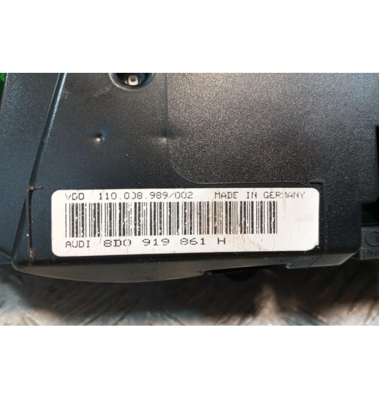 Καντράν - Κοντέρ Audi A4 1995-2001 2 Φις 88311245 8D0919861